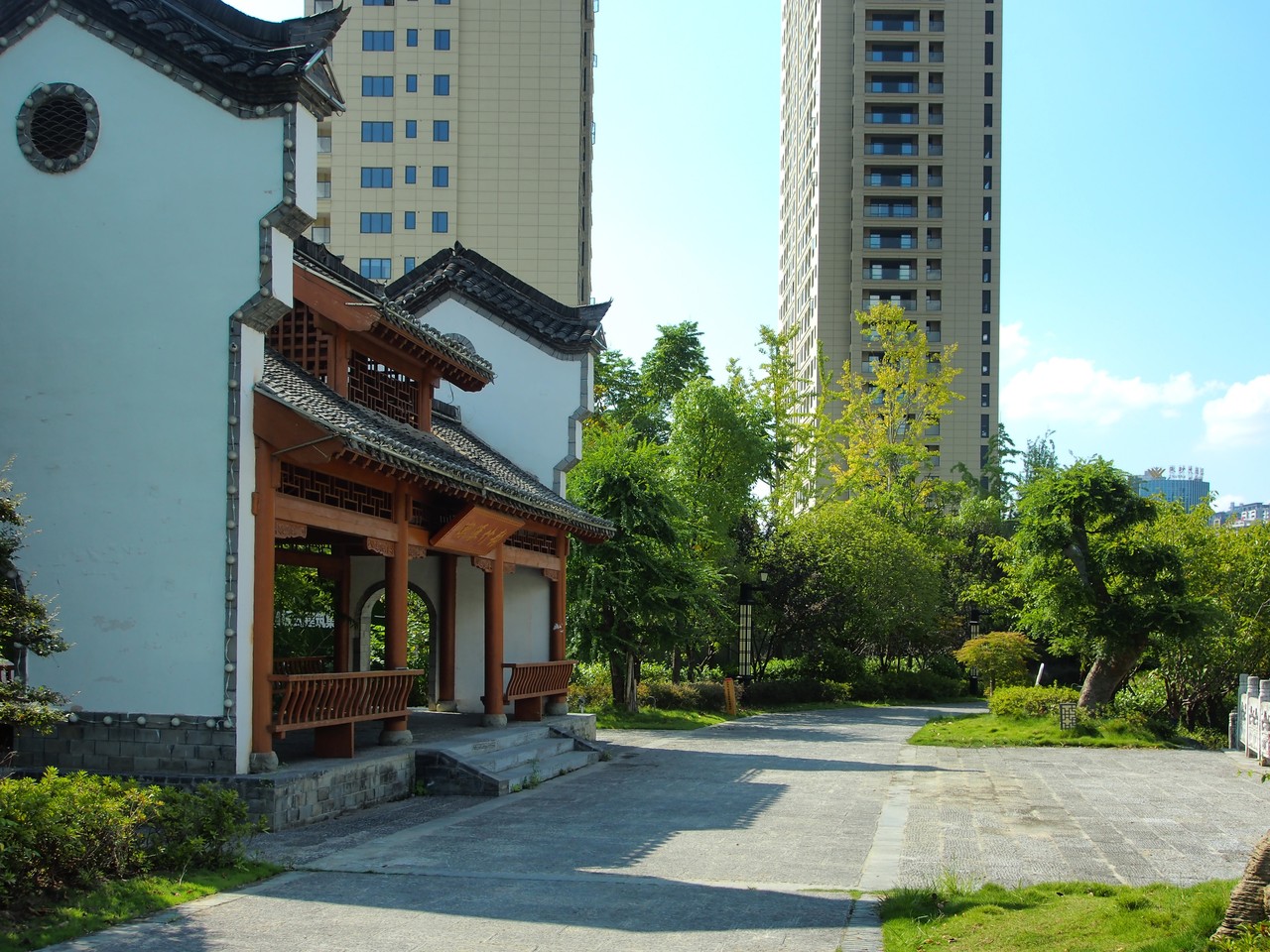 国际风情商业街区